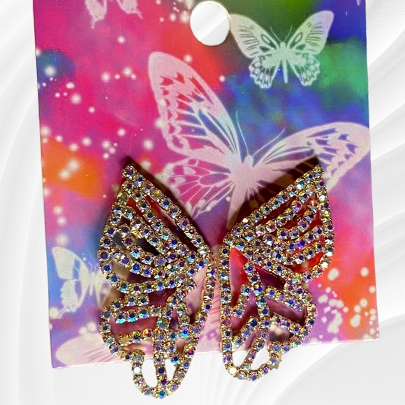 Jewelry - Bejeweled Butterfly Wings Stud Earrings NWT Pretty Glitter Sparkle